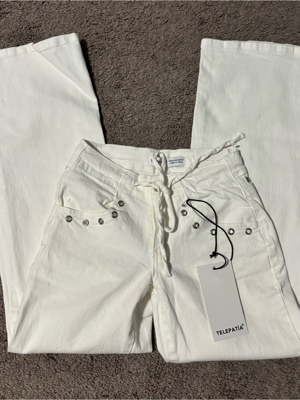 Women's White Stud-Accent Jeans